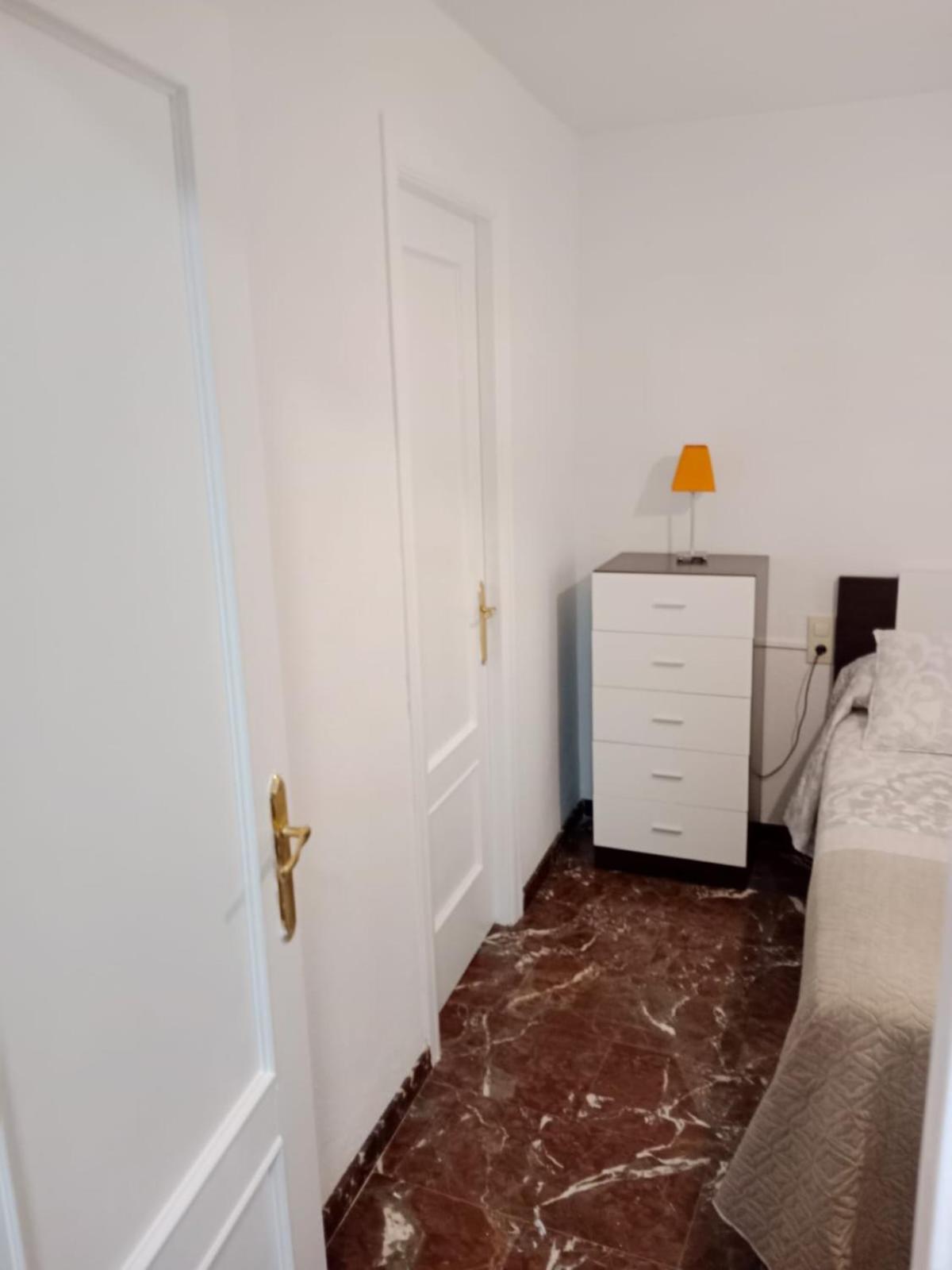 Apartamento Garcia Requena خاين المظهر الخارجي الصورة
